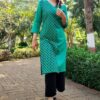 Emerald Green Straight Casual Kurtis for Women